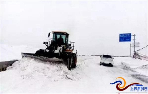 玉树受连续降雪影响，遭遇雪灾